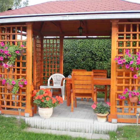 Apartman Orlik Nad Vltavou Exterior photo